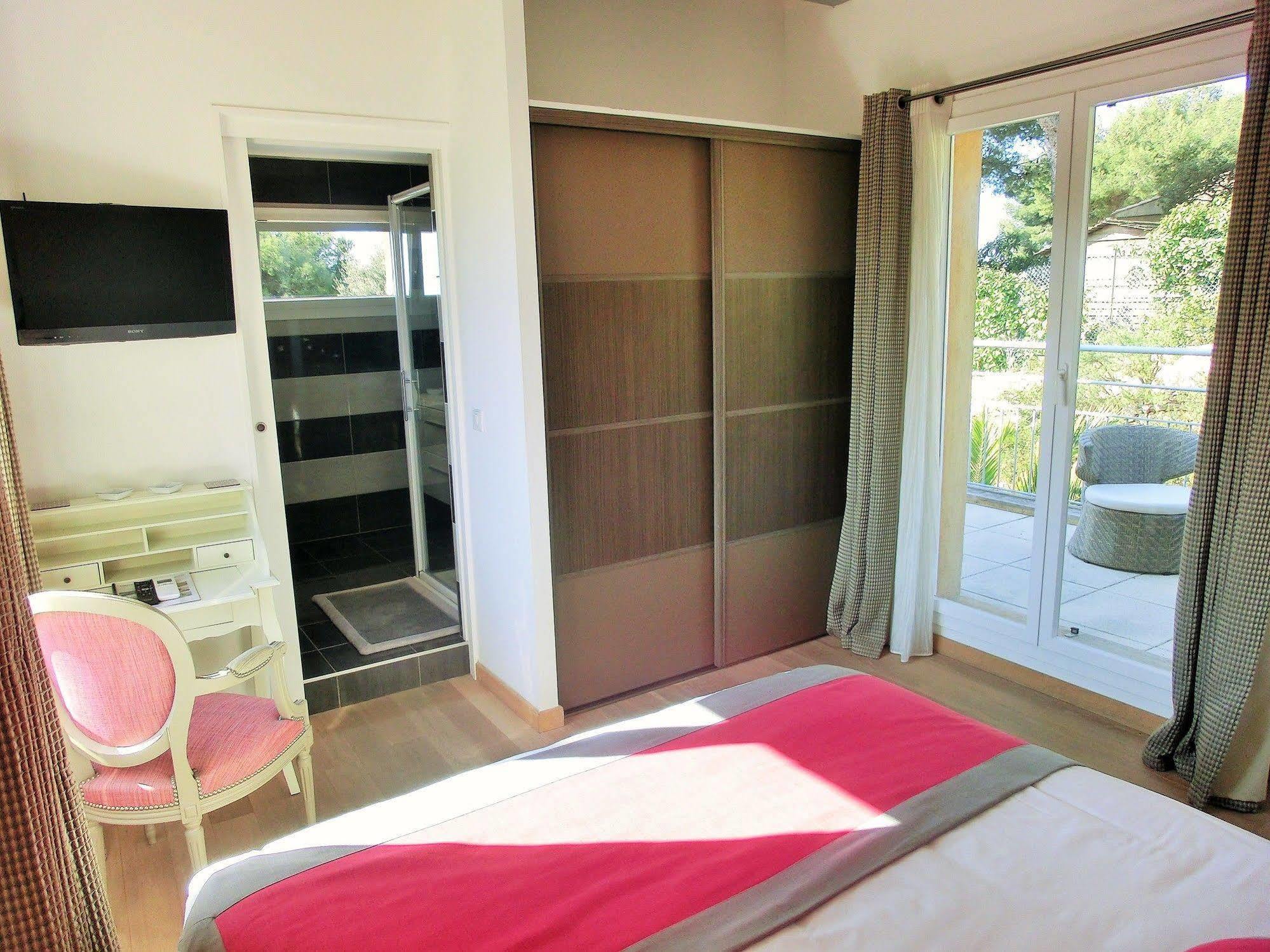 Villa Azur Golf บ็องโดล ภายนอก รูปภาพ